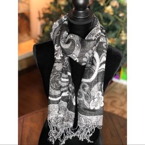 Scarf/wrap